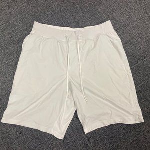 Lululemon THE SHORT 9" Lined White Excellent Large